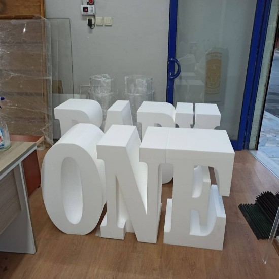 One Masası One Masası