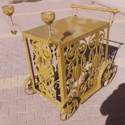 Sarı Pasta Arabası Sarı Pasta Arabası